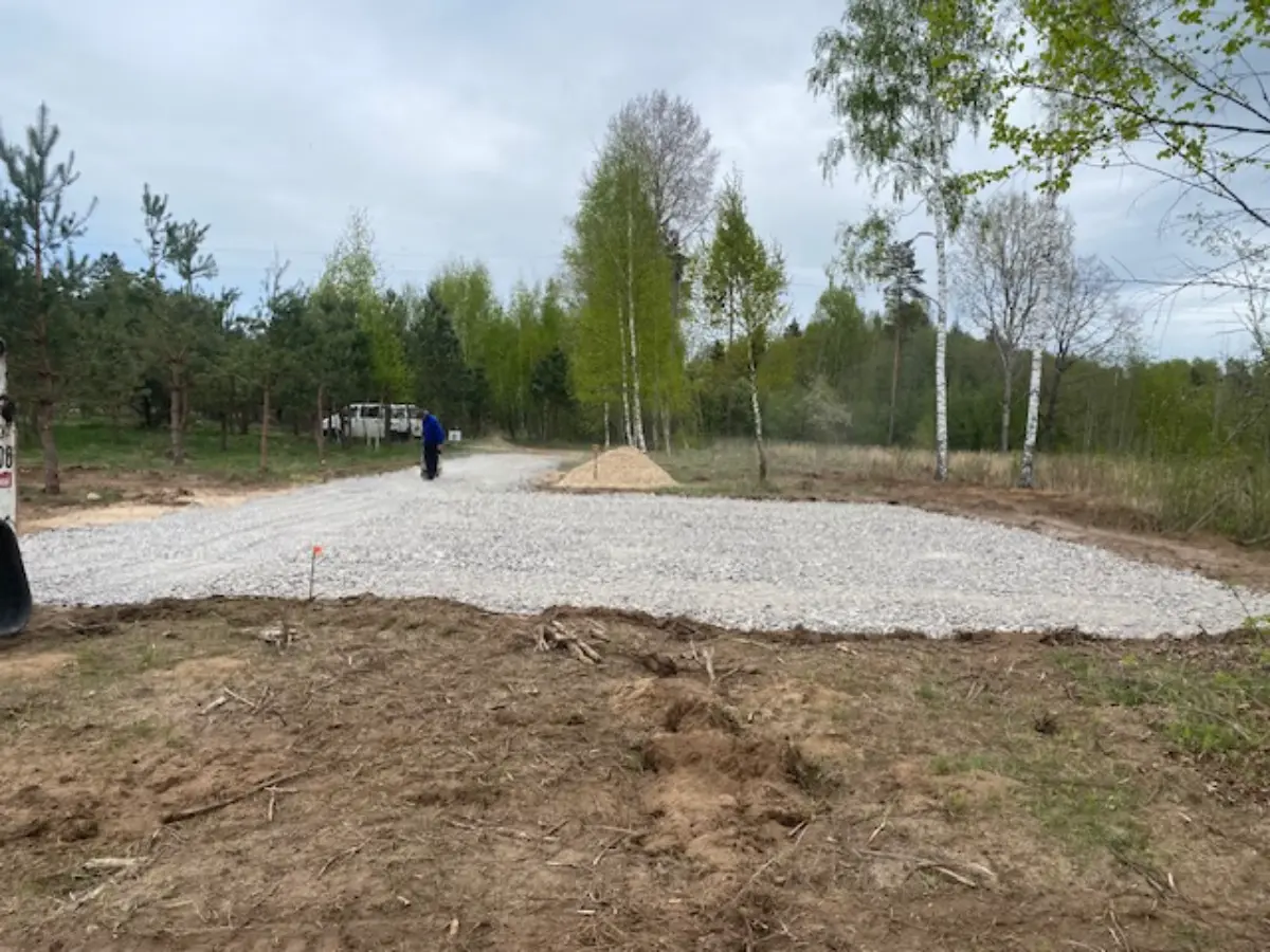 Kelio ir aikštelės įrengimas
