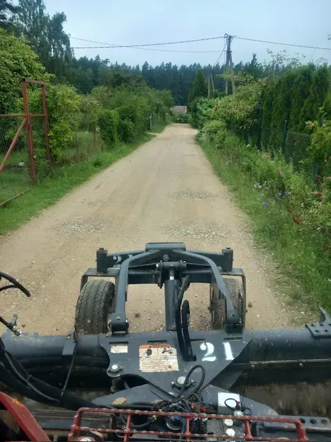 Kelio atnaujinimas su grunto paruošėju ir volavimu